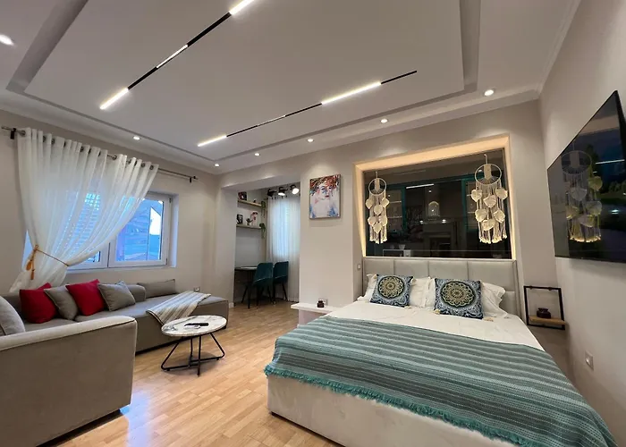 Leti Pazari I Ri Apartament *